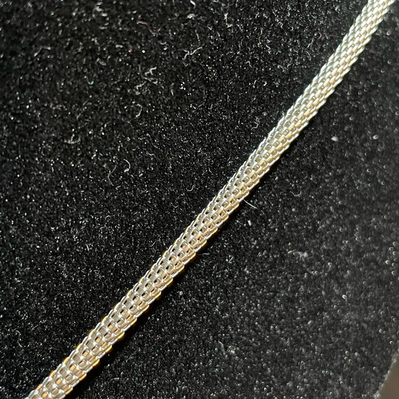 NWT Flipside double sided magnetic enhancer with necklace from Premier designs - Picture 10 of 12